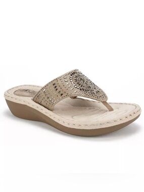 New Cliffs by White Mountain
Women's Cienna Thong Sandals